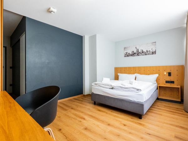 mk hotel frankfurt : photo 1 de la chambre chambre double Économique