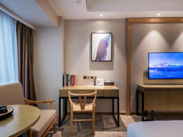 凯瑞汀酒店总部城店 : photo 6 de la chambre chambre double supérieure