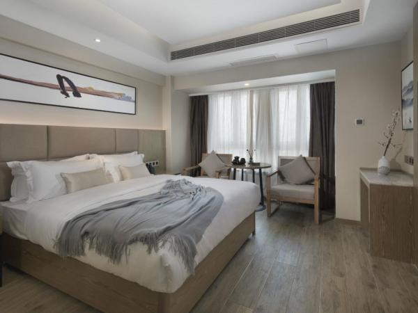 凯瑞汀酒店总部城店 : photo 2 de la chambre chambre lit queen-size deluxe