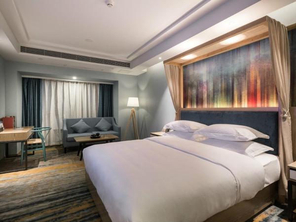 凯瑞汀酒店总部城店 : photo 10 de la chambre chambre supérieure lit queen-size