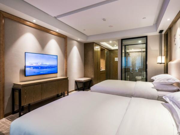 凯瑞汀酒店总部城店 : photo 4 de la chambre chambre double supérieure