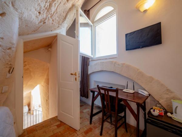 Il Belvedere : photo 3 de la chambre small single room - cave