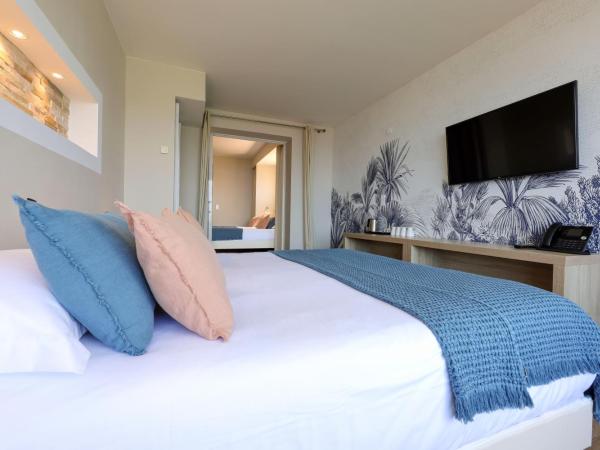 Le Saint Erasme, Hotel Eco Friendly : photo 7 de la chambre suite quadruple avec vue sur la mer