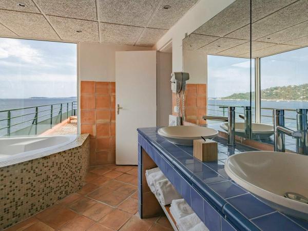Surplage Hotel Cavalière : photo 7 de la chambre suite cavalière avec terrasse - vue sur mer