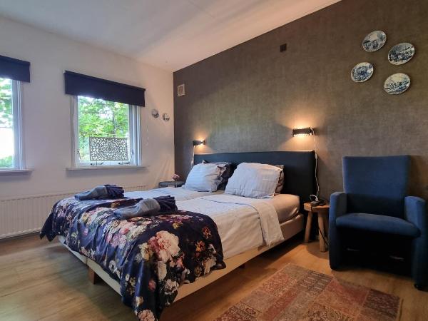 City Farmer-Amsterdam, Stay, Inn, Loft, Bed, Bike and Breakfast : photo 1 de la chambre chambre lits jumeaux