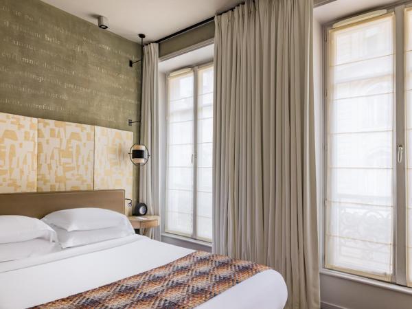 Le Pavillon des Lettres : photo 2 de la chambre chambre double supérieure