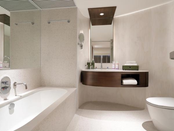 Mövenpick BDMS Wellness Resort Bangkok : photo 2 de la chambre suite lits jumeaux de luxe