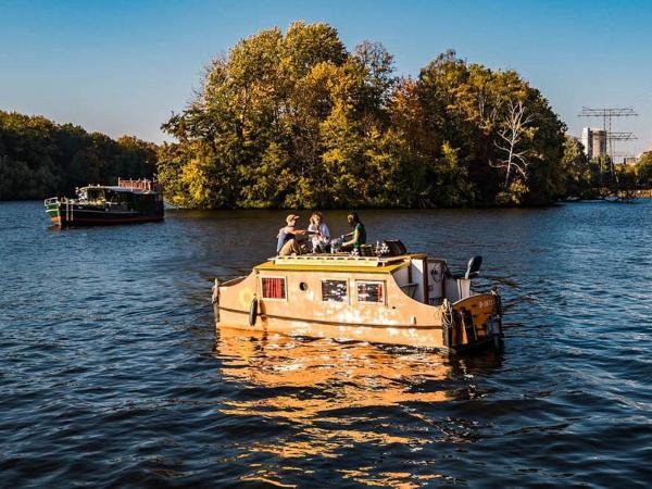 Hausboot Tour mit der Wasserkutsche - Führerscheinfrei : photo 3 de la chambre mobile home