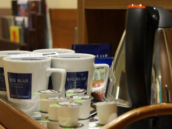 The Big Blue Hotel - Blackpool Pleasure Beach : photo 2 de la chambre chambre double