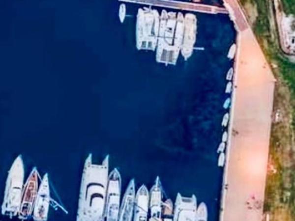 Yacht molo trapezioidale : photo 7 de la chambre mobile home