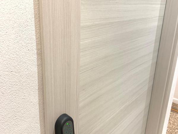 DROOMS 4,0 domotic smart self 24h,7 vicino treni Porta Susa e Centro Storico : photo 6 de la chambre chambre deluxe