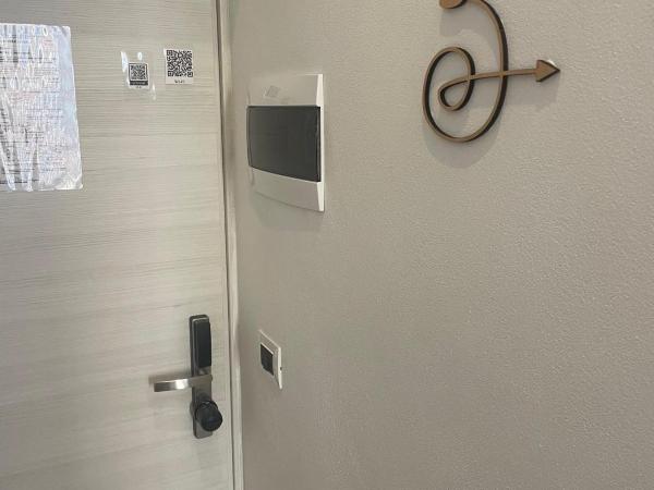 DROOMS 4,0 domotic smart self 24h,7 vicino treni Porta Susa e Centro Storico : photo 10 de la chambre chambre deluxe