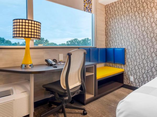 GLō Best Western Kanata Ottawa West : photo 3 de la chambre chambre avec 2 grands lits queen-size