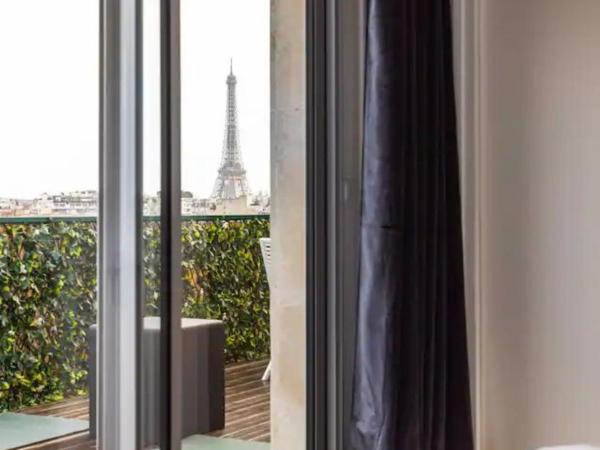 Apartments in special location Tower Eiffel : photo 2 de la chambre appartement