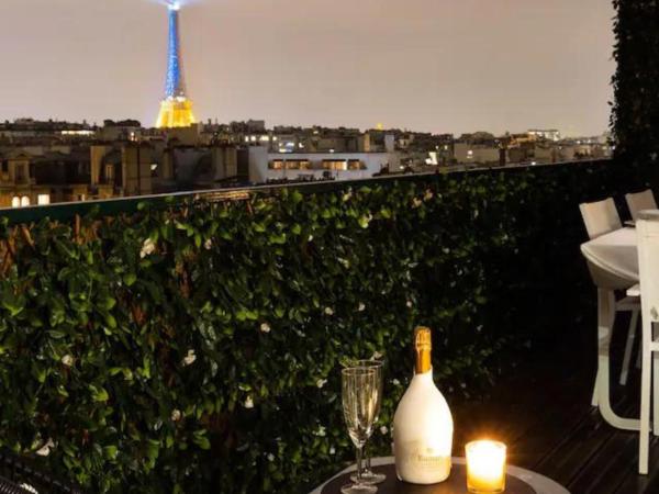 Apartments in special location Tower Eiffel : photo 10 de la chambre appartement