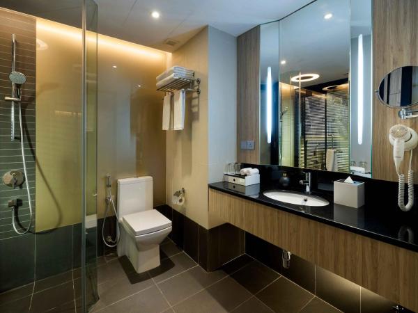 The Kuala Lumpur Journal Hotel : photo 6 de la chambre chambre lit king-size deluxe