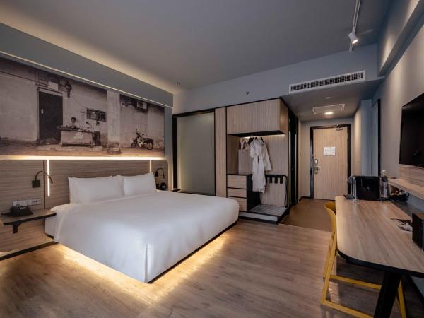 The Kuala Lumpur Journal Hotel : photo 2 de la chambre hébergement lit king-size premier