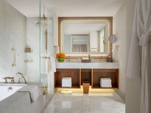 The Parisian Macao : photo 6 de la chambre lyon premier suite king