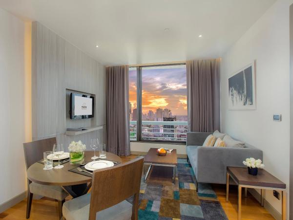 Fraser Suites Sukhumvit Bangkok : photo 9 de la chambre appartement familial 3 chambres avec balcon