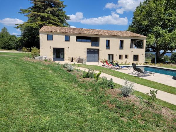 la bastide de l'adrech : photo 3 de la chambre appartement avec terrasse