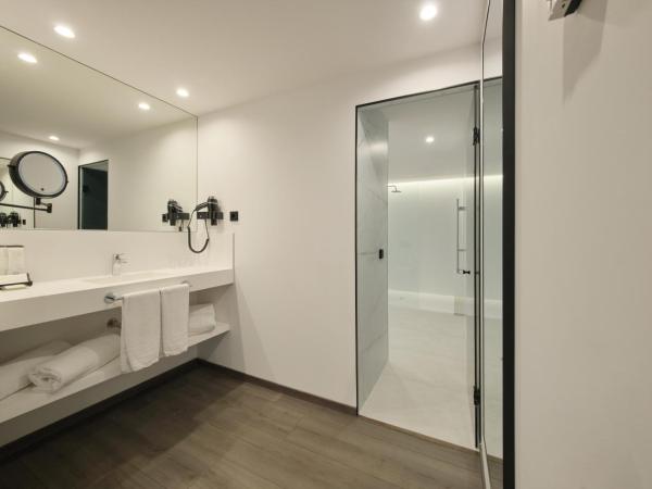 1881 Madrid Ventas Hotel : photo 9 de la chambre chambre familiale