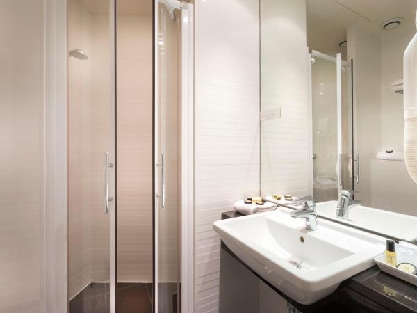 Elysées Union : photo 4 de la chambre chambre double