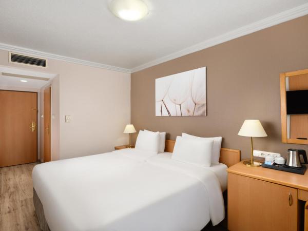 Danubius Hotel Arena : photo 5 de la chambre chambre double supérieure
