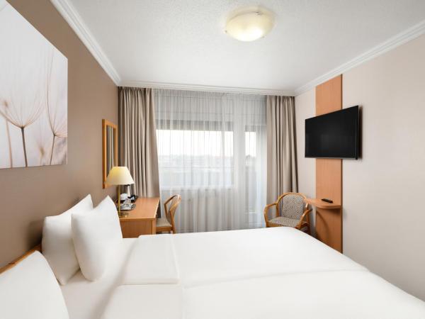 Danubius Hotel Arena : photo 6 de la chambre chambre double supérieure