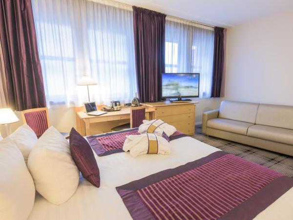 Mercure Tours Centre Gare et Congrès : photo 1 de la chambre chambre double familiale avec canapé-lit
