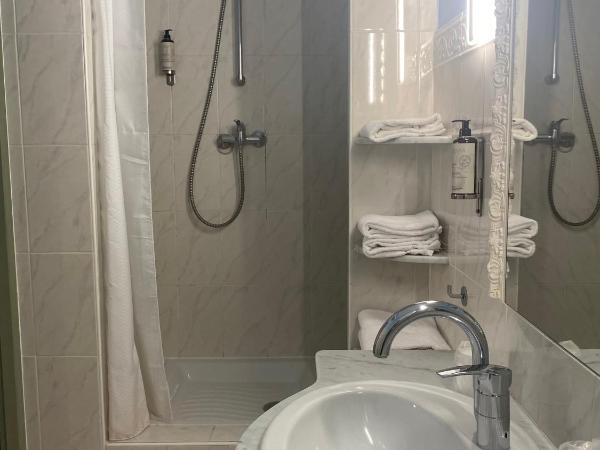 Hotel Central Bastia : photo 6 de la chambre appartement