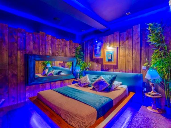 Love Room Evasion Duo : photo 3 de la chambre suite avec jacuzzi