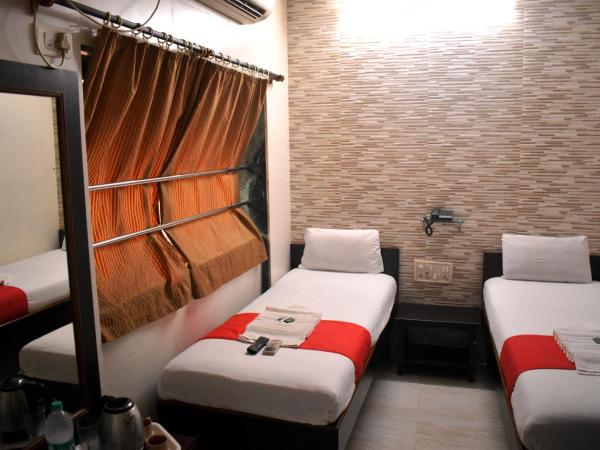 Hotel Kamal : photo 9 de la chambre chambre lits jumeaux deluxe