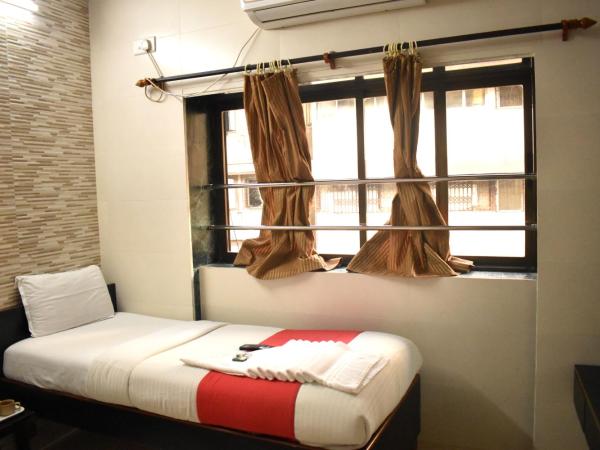 Hotel Kamal : photo 6 de la chambre chambre simple avec salle de bains privative