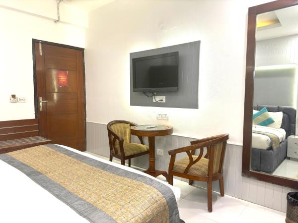 Hotel The Daanish Residency - Karol Bagh : photo 6 de la chambre chambre double premium