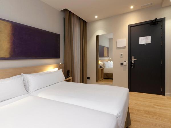 Hotel Àmbit Barcelona : photo 2 de la chambre chambre double ou lits jumeaux confort