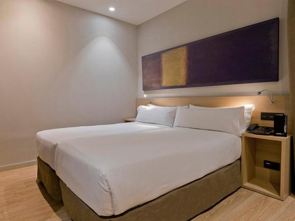 Hotel Àmbit Barcelona : photo 1 de la chambre chambre double ou lits jumeaux confort 