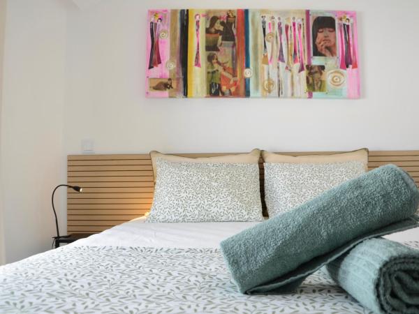 RIA Terrace : photo 5 de la chambre chambre double deluxe avec balcon