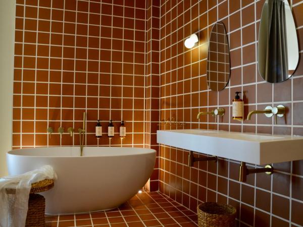 Hotel M Soleil - Montpellier Centre Saint Roch : photo 3 de la chambre chambre double avec terrasse