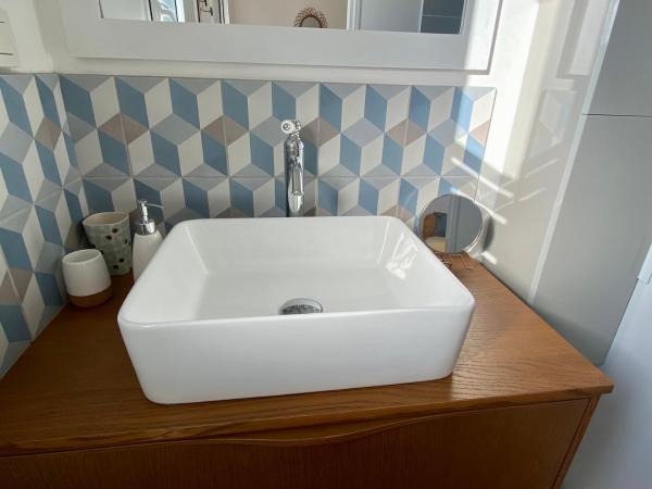 Au Renard Baulois - chambre d'hôtes : photo 3 de la chambre chambre double avec salle de bains privative