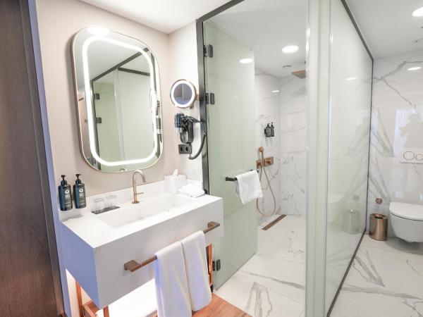 Boreas Hotel, Trademark Collection by Wyndham : photo 6 de la chambre executive suite with relaxing pool