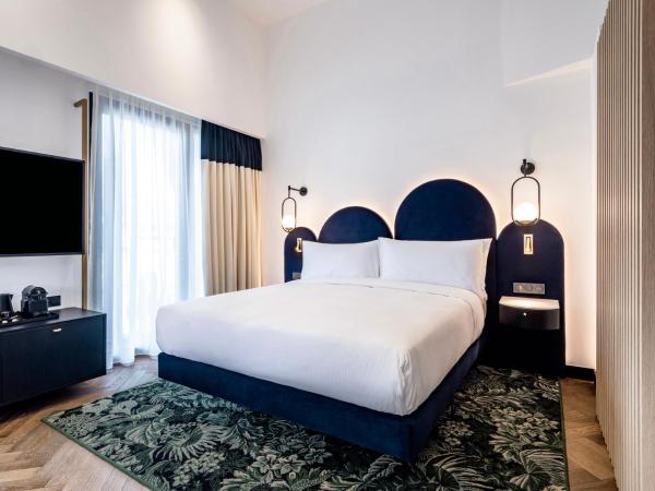 Doubletree By Hilton Nice Centre Iconic : photo 5 de la chambre chambre lit king-size