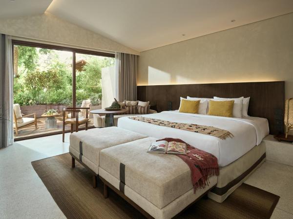Barcelo Coconut Island, Phuket : photo 5 de la chambre suite lux avec jacuzzi