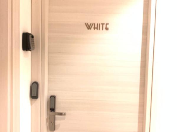 DROOMS 4,0 domotic smart self 24h,7 vicino treni Porta Susa e Centro Storico : photo 6 de la chambre chambre deluxe