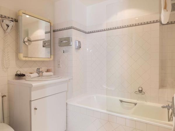 Hôtel Saint Pierre : photo 1 de la chambre chambre double supérieure