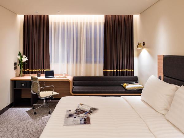 Camlux Hotel : photo 2 de la chambre cosy standard room 