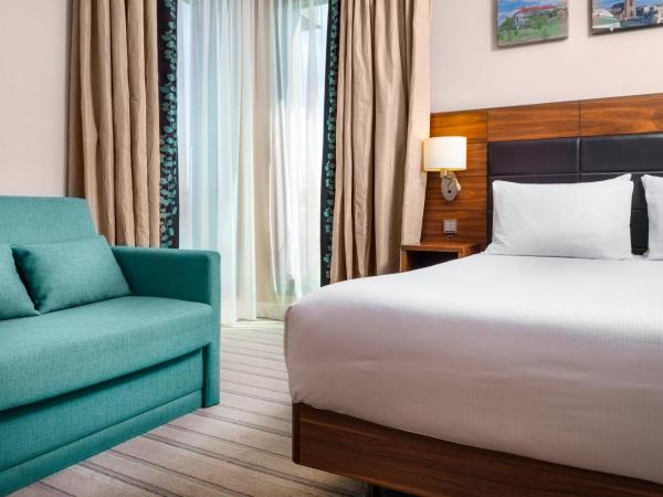 Hilton Garden Inn Krakow : photo 4 de la chambre chambres familiales communicantes 