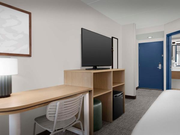 Spark By Hilton San Antonio Northwest Near Six Flags : photo 1 de la chambre chambre lit king-size