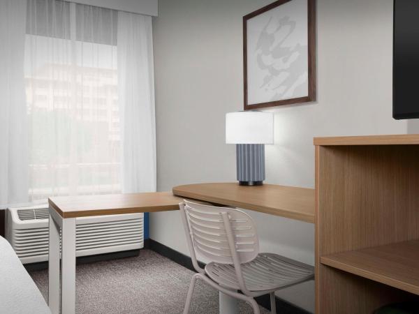 Spark By Hilton San Antonio Northwest Near Six Flags : photo 2 de la chambre chambre lit king-size