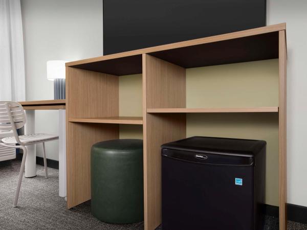 Spark By Hilton San Antonio Northwest Near Six Flags : photo 3 de la chambre chambre lit king-size