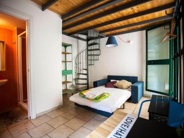 La Controra Hostel Naples : photo 3 de la chambre chambre familiale - vue sur jardin